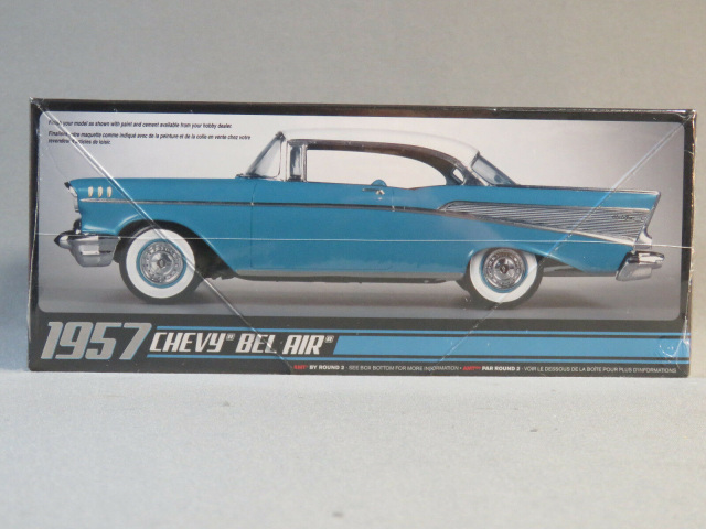 AMT 1957 Chevy Bel Air 1:25 scale model car kit 638 
